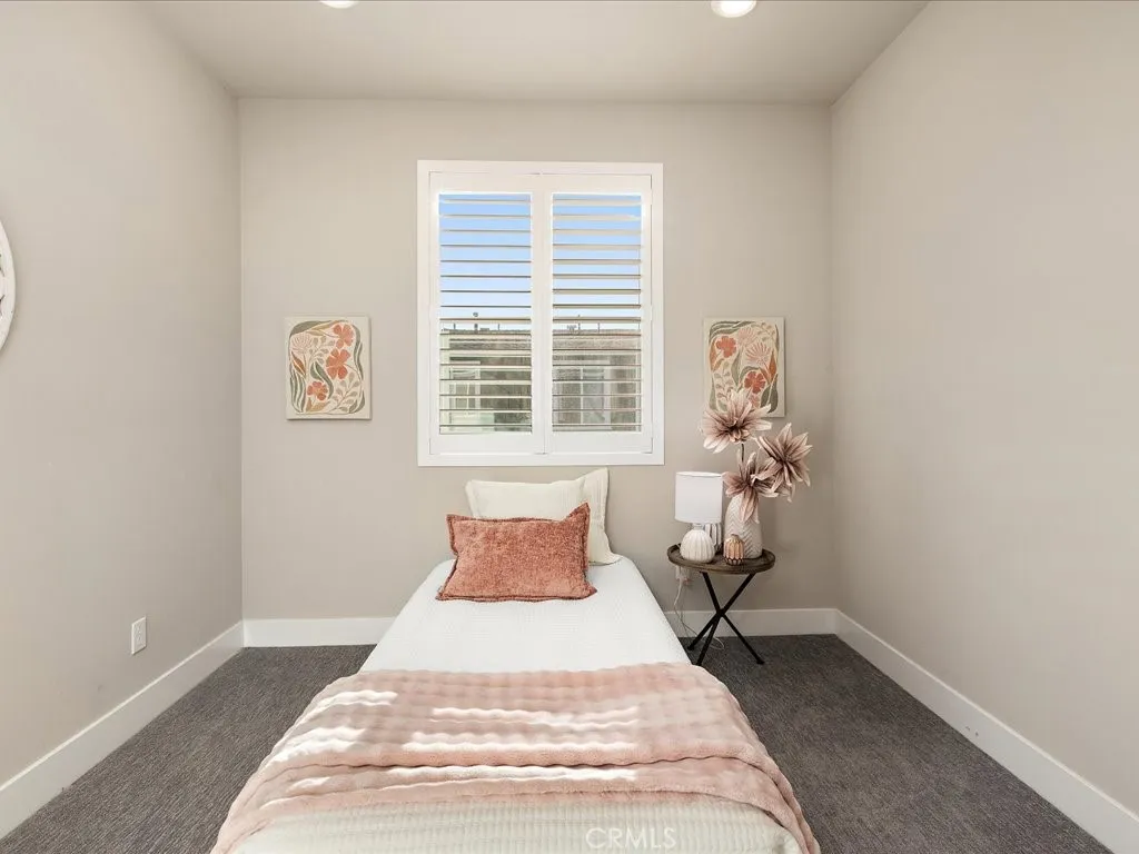 1441 Longview Lane, San Pedro, California 90732 home-pic-25